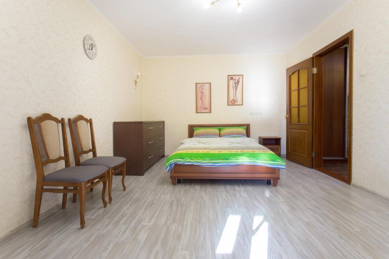 Жк Парковый Квартал Apartment Kharkiv Exterior photo